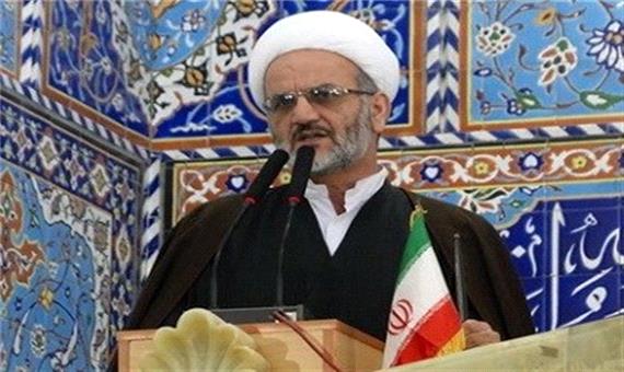 دشمنان ایران به دنبال انقلاب زدایی هستند