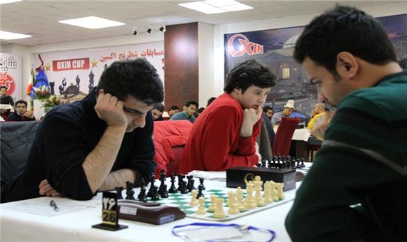 دور دوم مسابقات بین المللی شطرنج جام فجر درآمل آغاز شد