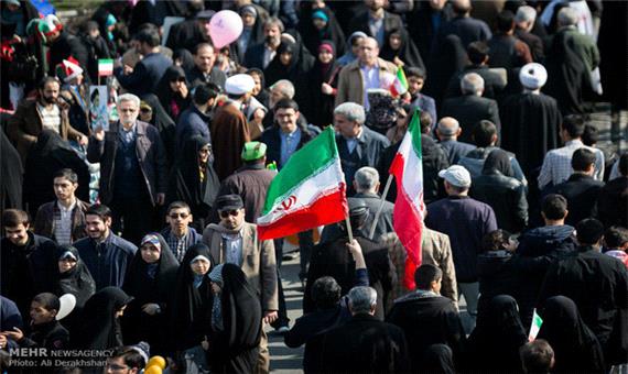ملت ایران پای آرمان های انقلاب ایستاده اند