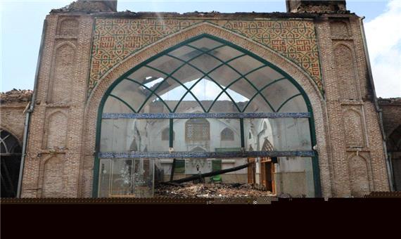وسواس در بازسازی مسجد تاریخی ساری