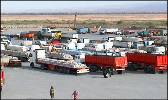 حمل روزانه 1000 تن بار در مازندران/ موج سواری ممنوع
