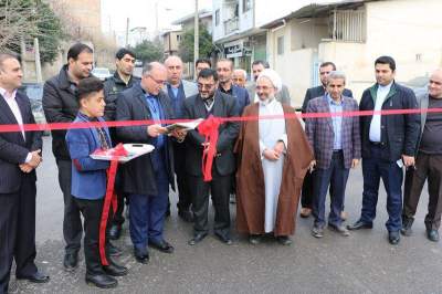 افتتاح آسفالت یکشنبه بازار نکا با حضور فرماندار 
