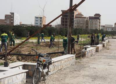 بازدید مهندس اسلامی استاندار مازندران از عملیات احداث پارک بانوان در ساری